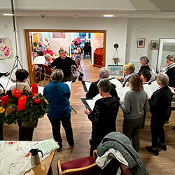 Beddelhäuser Frauenchor auf der Ederhöhe am 7. Dezember