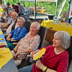 Fröhliches Miteinander beim Johannifest