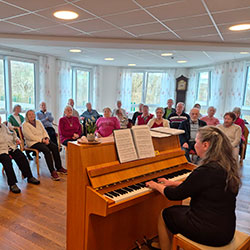 Klavierkonzert mit Elena im Speisesaal